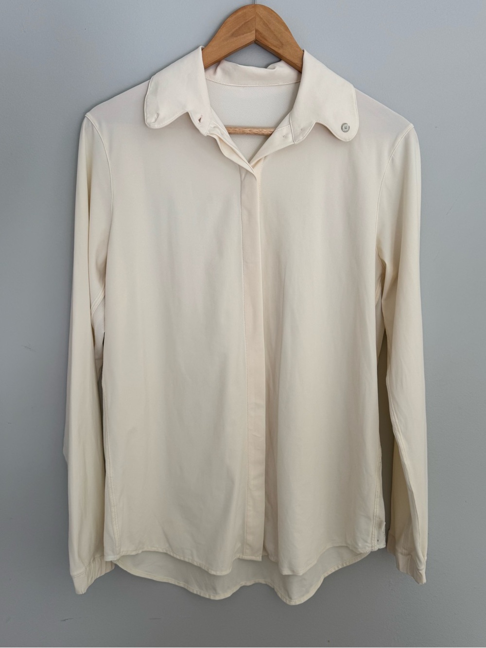 Lululemon Concealed Placket Button Down Long Sleeve Shirt Off-White Size Small